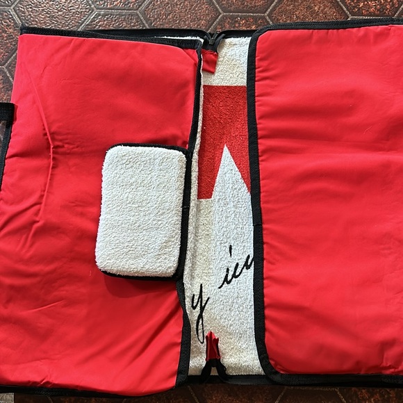 Tri Fold Exercise Mat Lightweight and Portable with Nylon Straps and 1”Padding - Picture 3 of 5